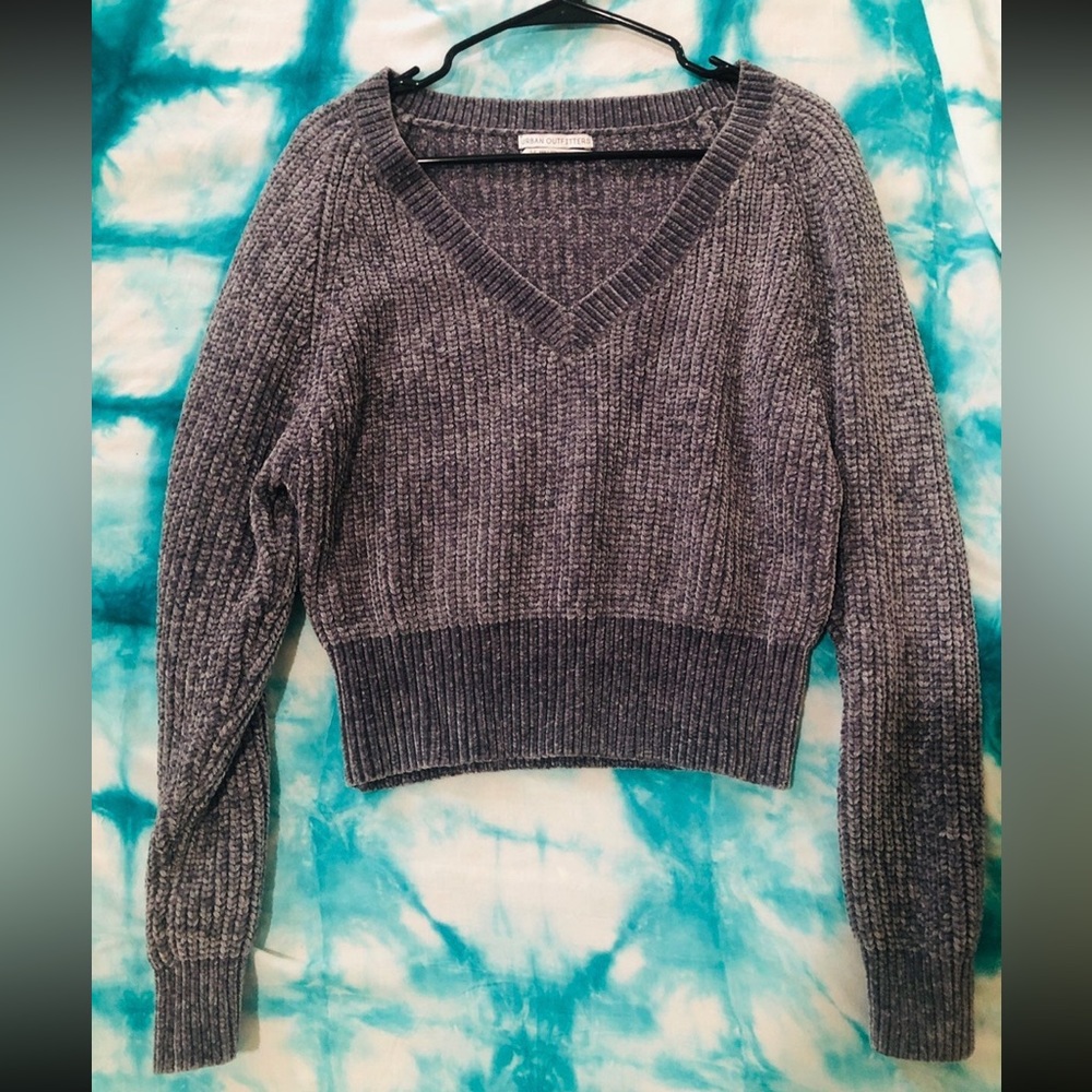 urban outfitters sweater